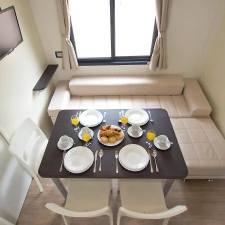 Kompleks wypoczynkowy Mobil Homes Lanterna Vacanceselect