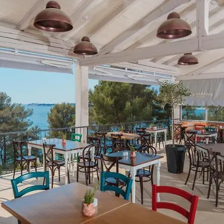 Mobil Homes Lanterna Vacanceselect 4* Poreč